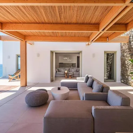 Lilium Iii - Panoramic View Over Psarou Bay! 普沙罗